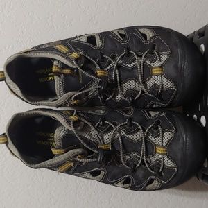 Men's Highland Creek Riptide sandles size 11 FINAL SALE